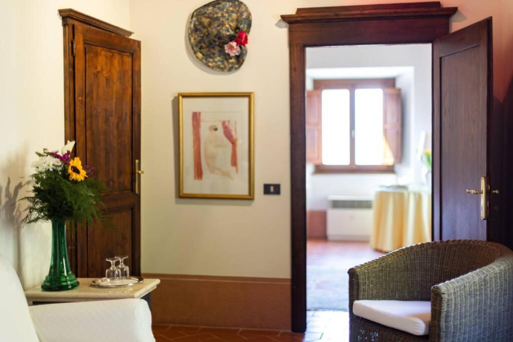 Borgo San Pietro In Polvano ภายนอก รูปภาพ