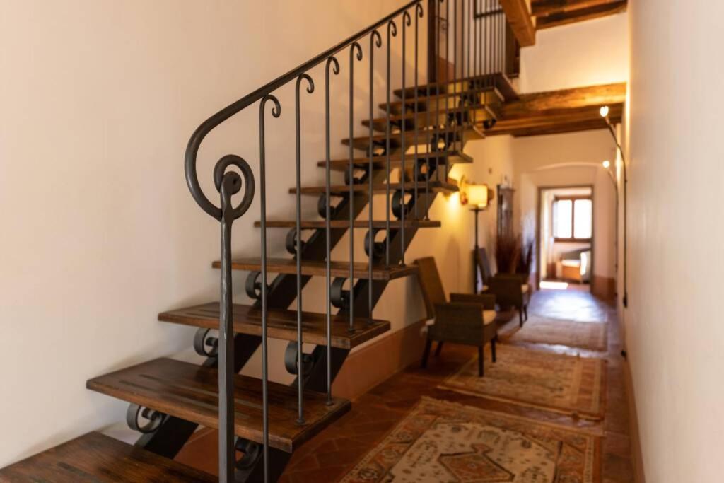 Borgo San Pietro In Polvano ภายนอก รูปภาพ